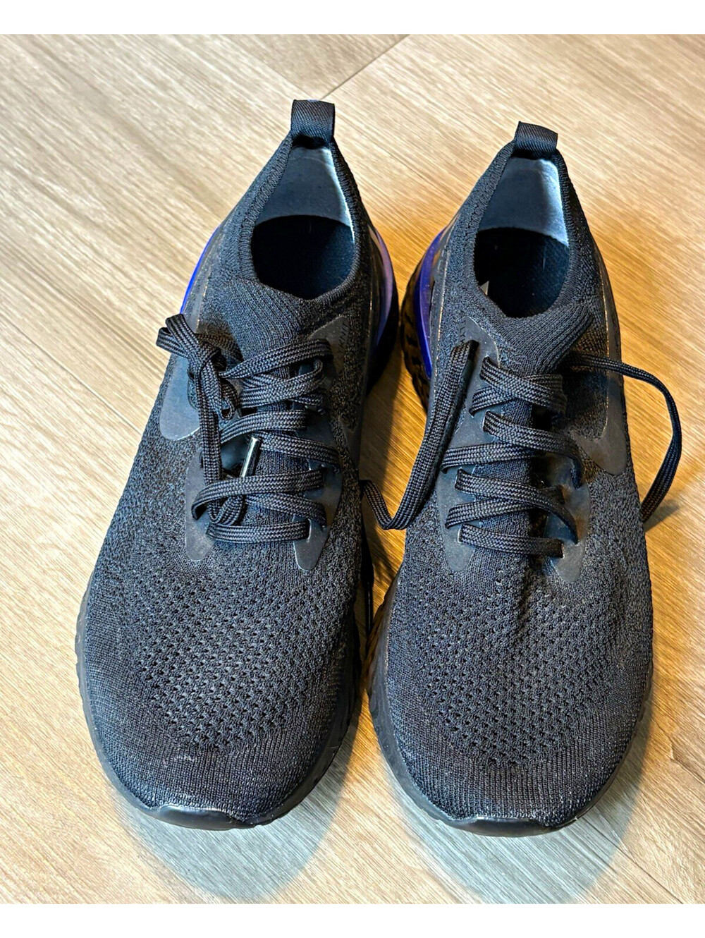 Nike Flyknit Black Blue Low Top Women’s Breathable Rubber Sneakers - size 9.5